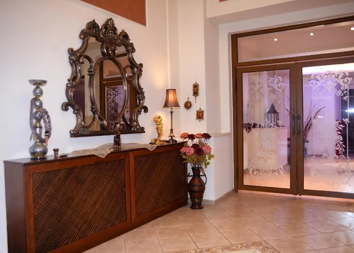 Paggaio Princess Pensión 3*